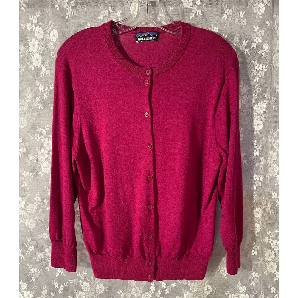 Patagonia Raspberry Pink Cardigan Womens Size Large Officewear Light Weight Knit